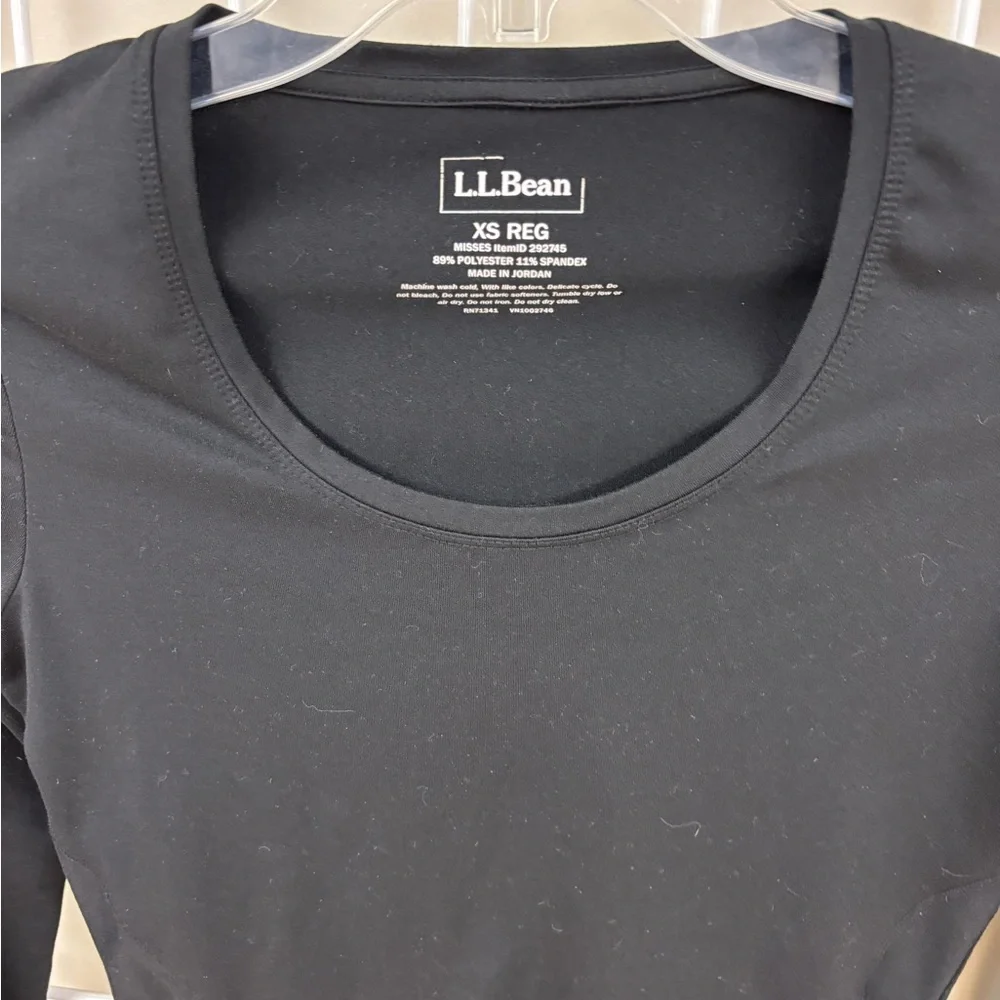 BUNDLE OF TWO L.L.Bean Women’s “Missis” size XS long sleeve activewear shirts. - Picture 4 of 16